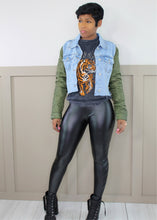 Load image into Gallery viewer, Wild and Free Tiger Sweatshirt
